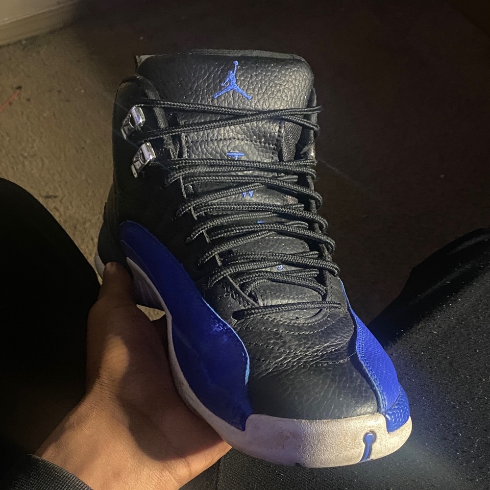2022
Wmns Air Jordan 12 Retro 'Hyper Royal'